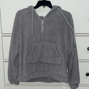 FUZZY GREY QUARTER-ZIP SWEATER
